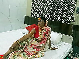 Desi bhabhi moving down take bed alongside model! Indian Webseries keen sex!!
