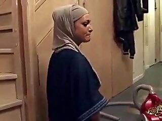 hijabi unspecific butt-banged